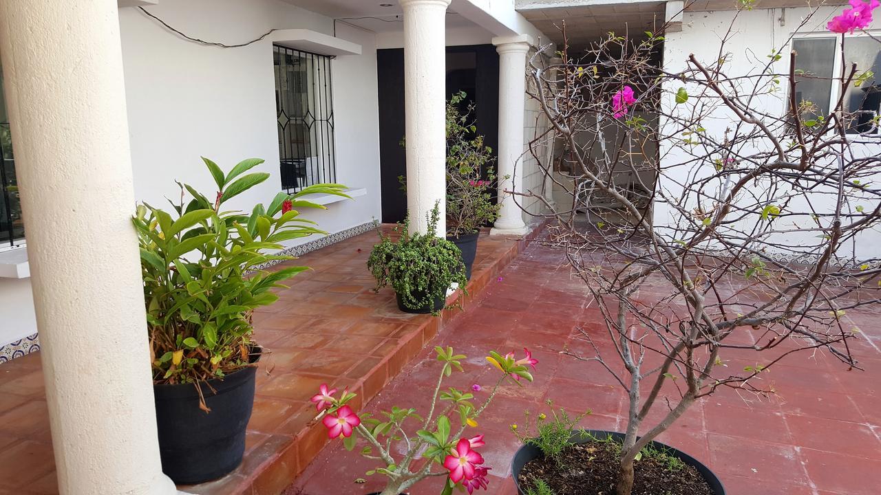 Suites Rosas Канкун Экстерьер фото