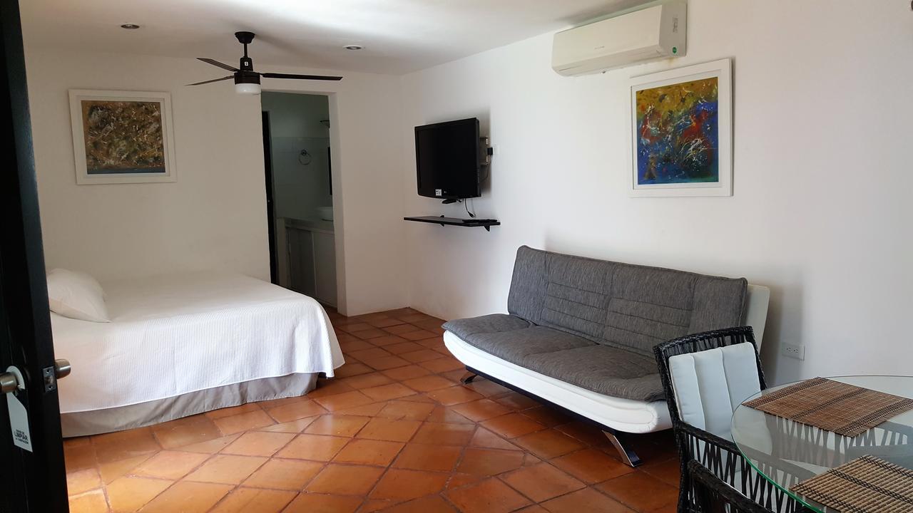 Suites Rosas Канкун Экстерьер фото